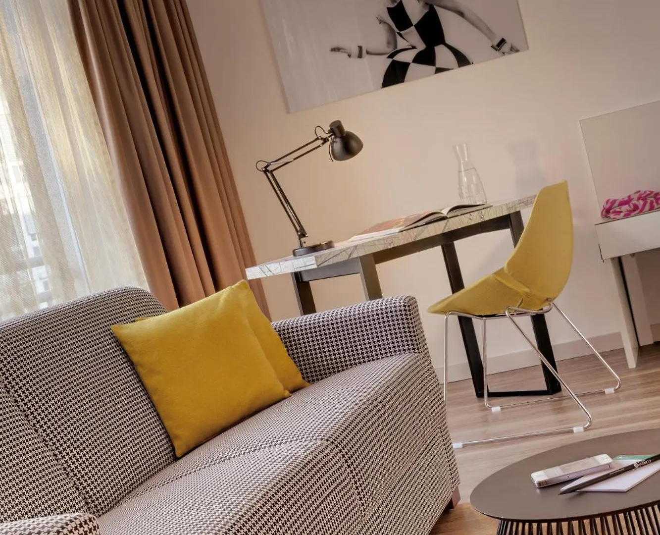 ****  Hotel Indigo - Dusseldorf - Victoriaplatz By Ihg Németország