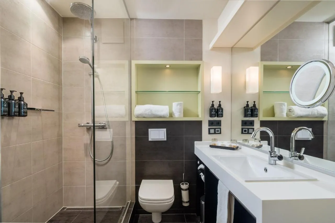 Hotel Indigo - Dusseldorf - Victoriaplatz By Ihg