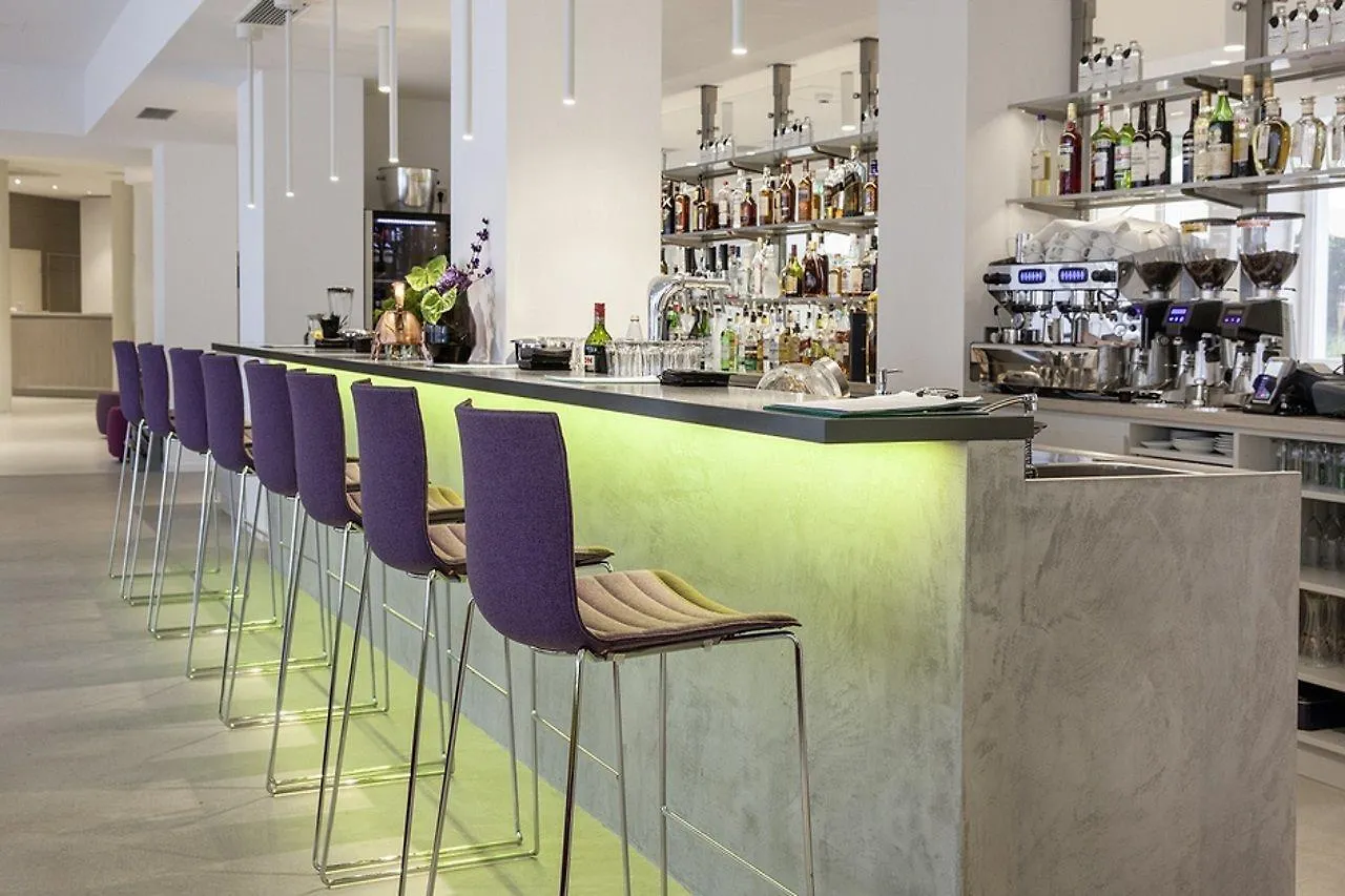 Hotel Indigo - Dusseldorf - Victoriaplatz By Ihg 4*,  Németország